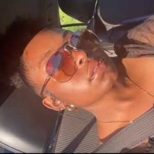 Meet your Posher, Nayyirah